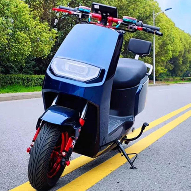 Sıcak Satış Elektrikli Motosiklet 3000W Streetbike Scooter Elektrikli Motosiklet Parçaları CKD