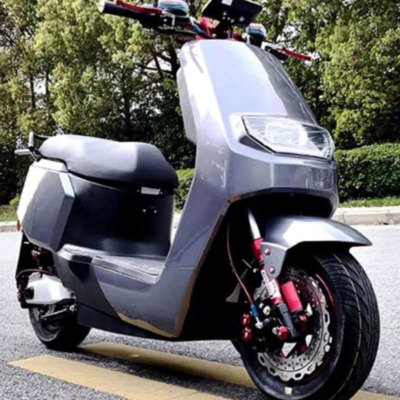 Sıcak Satış Elektrikli Motosiklet 3000W Streetbike Scooter Elektrikli Motosiklet Parçaları CKD